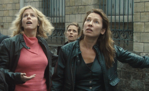 (from left to right) Karin Viard, Marina Foïs and Emmanuelle Bercot