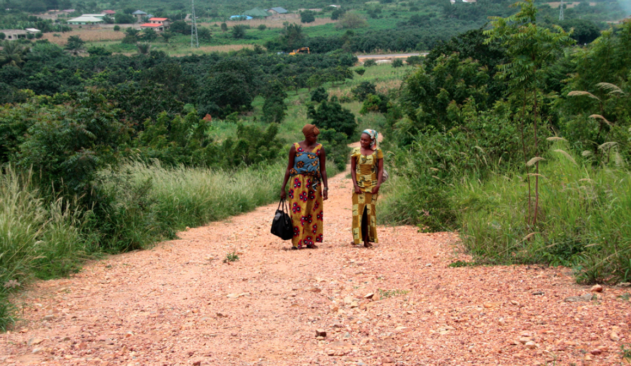 children-mountain-screencomment
