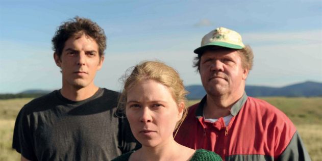 rester-vertical-2-screencomment