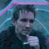 klaushargreeves-screencomment-umbrellaacademy